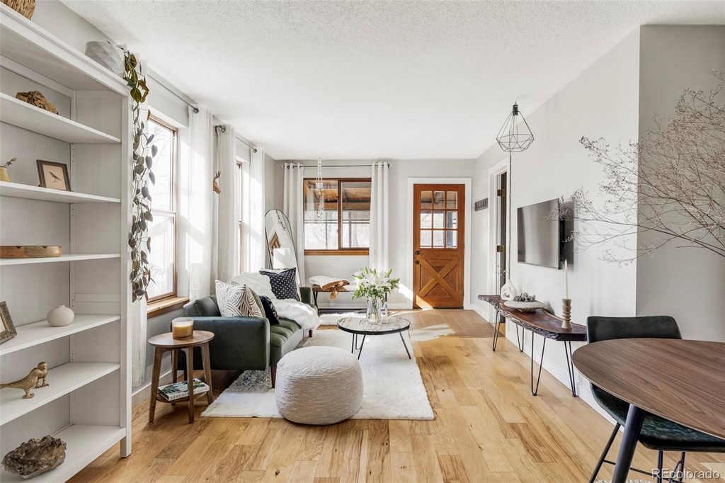 Photo of 5556 S Elmwood Street, Littleton, CO 80120 (MLS # 7133009)