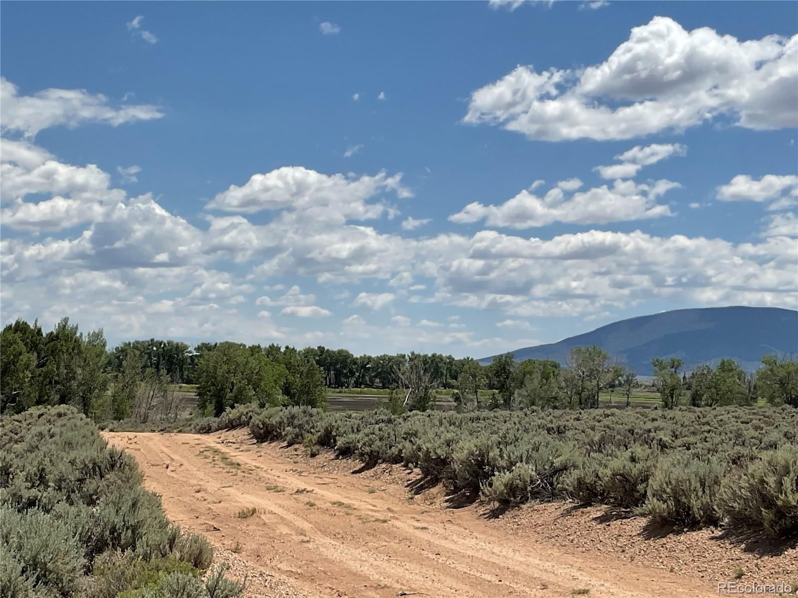 Lot County Rd. 10