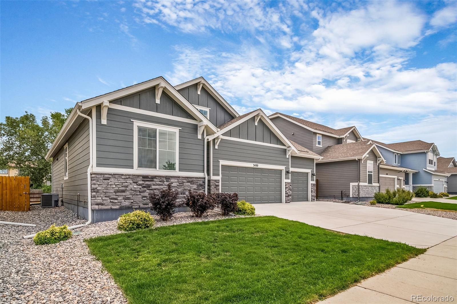 3400 Dryden Place