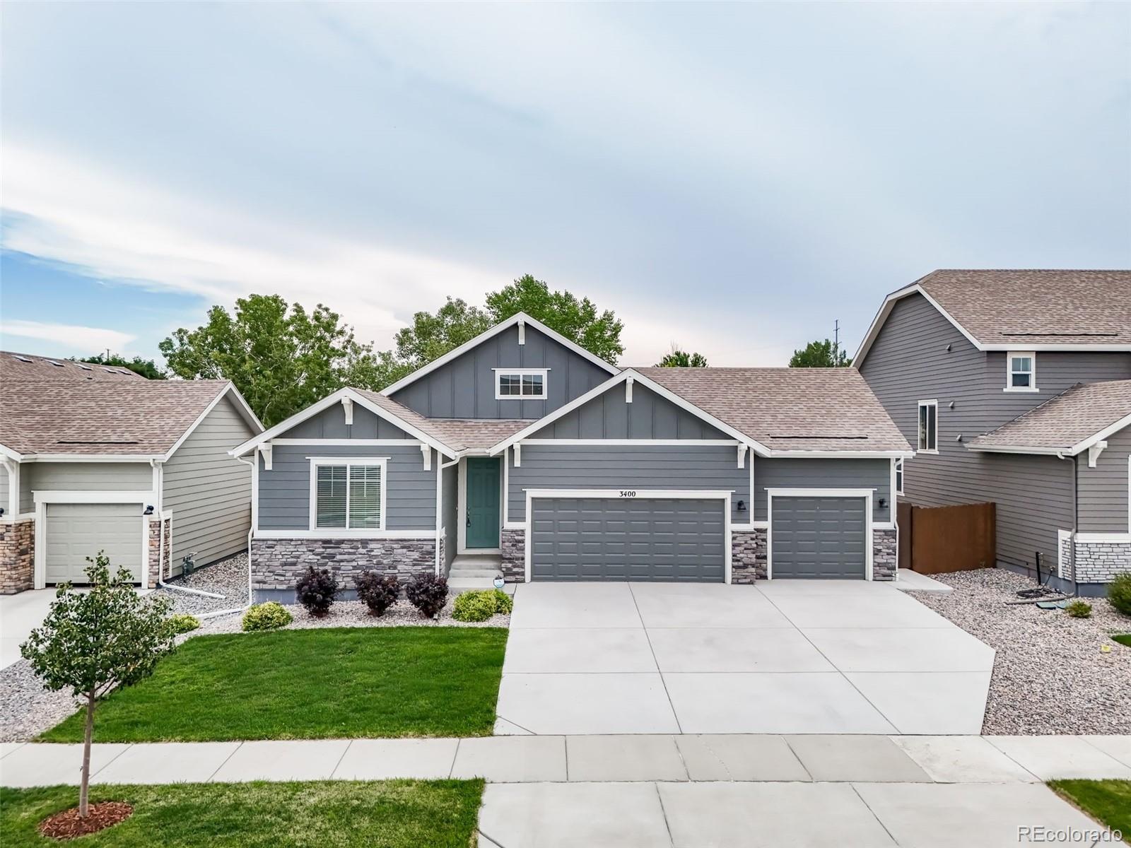 3400 Dryden Place