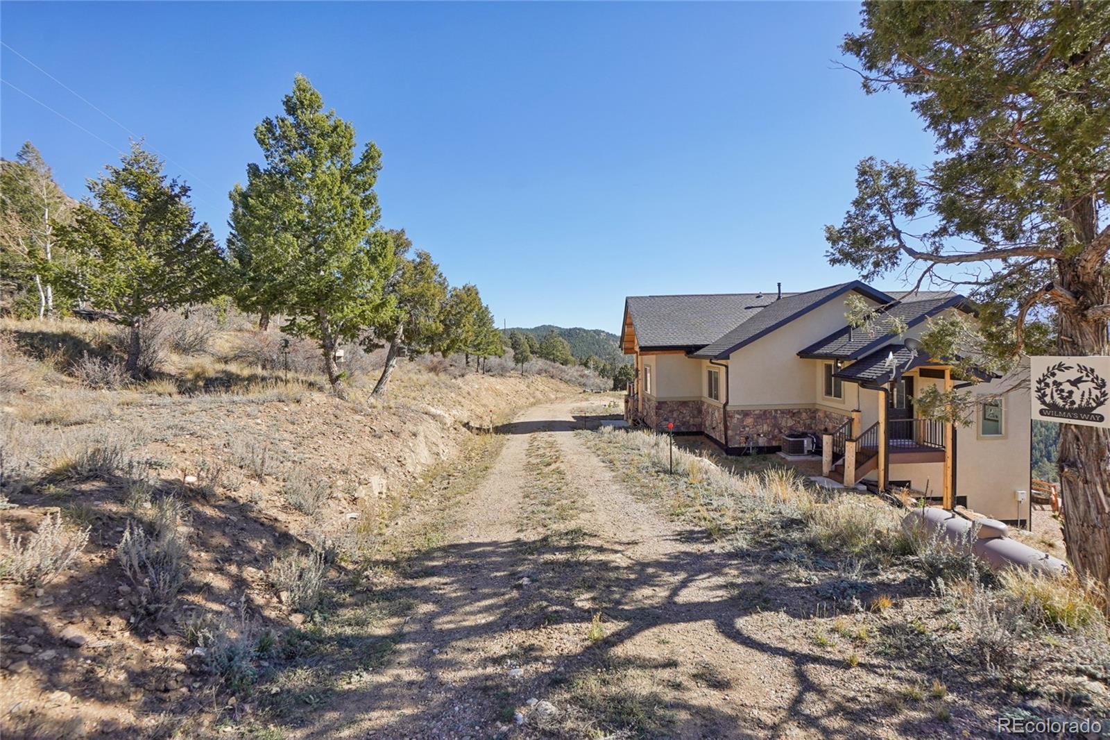 884 Pine Hollow Road