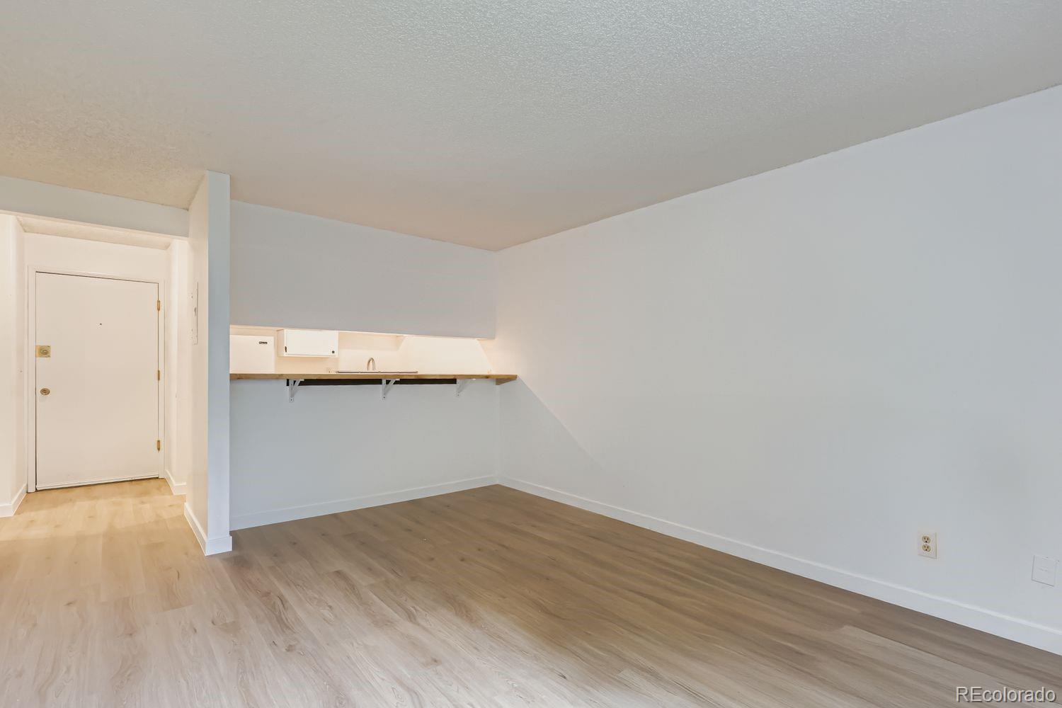 2707 Valmont Road 205D