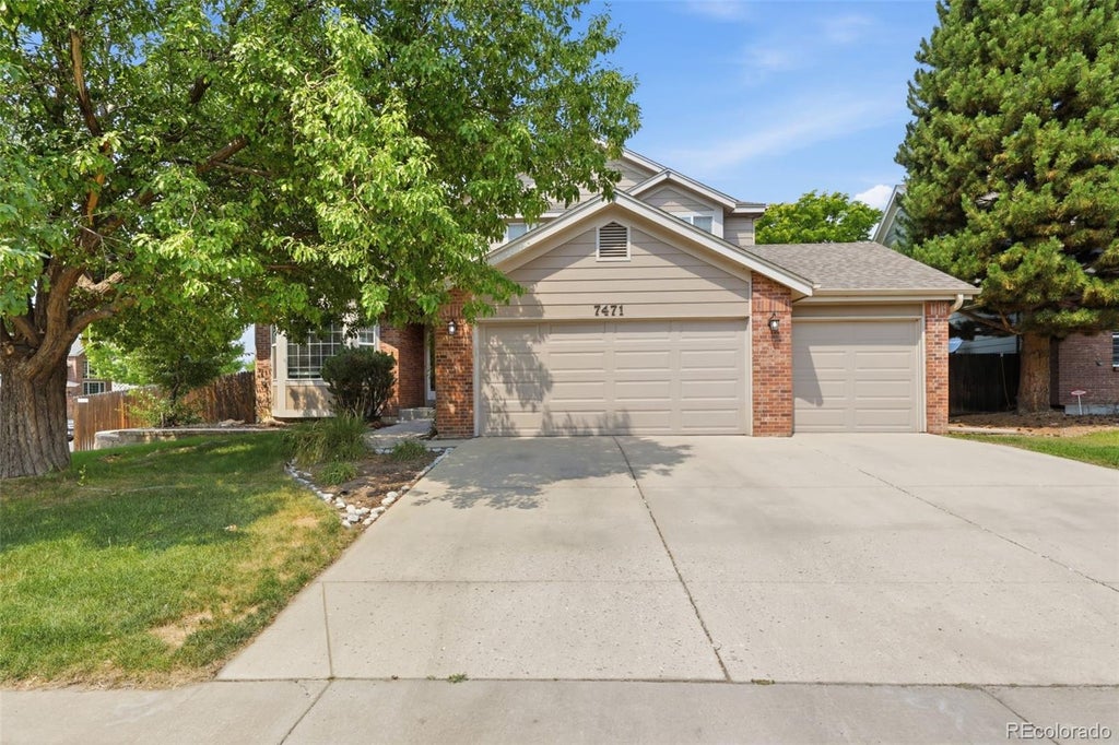 Photo of 7471 S Curtice Court, Littleton, CO 80120 (MLS # 9796563)