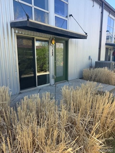 Photo of 3033 Blake Street #124, Denver, CO 80205 (MLS # 8166450)