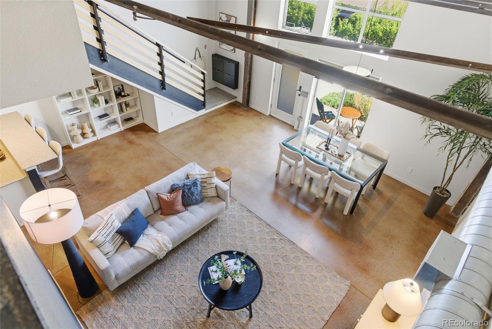 3033 Blake Street 124