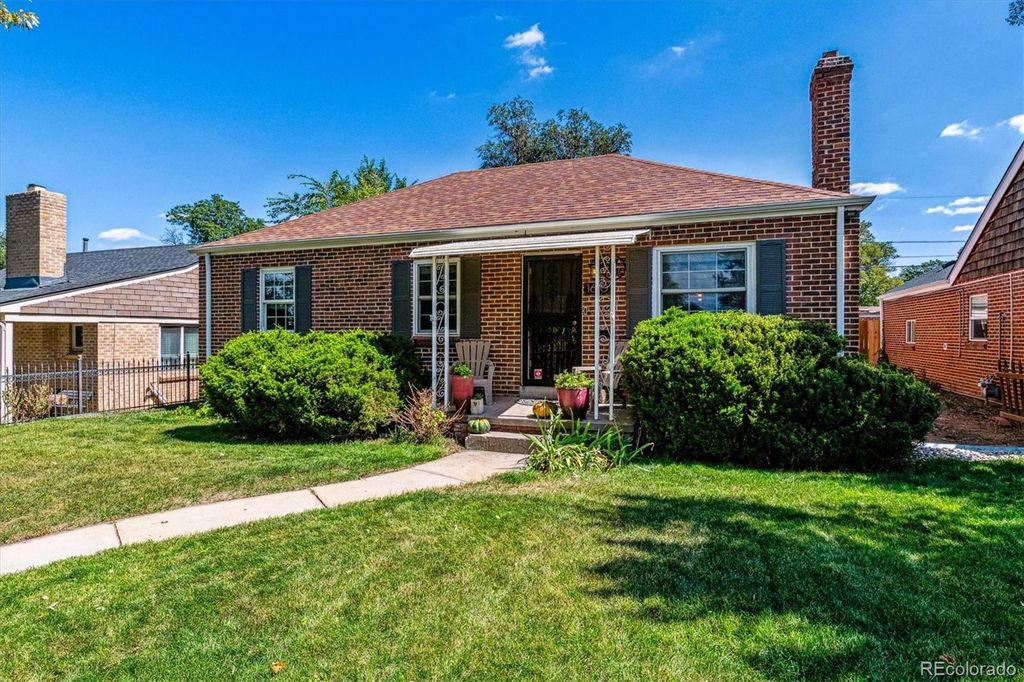 Photo of 1610 Spruce Street, Denver, CO 80220 (MLS # 1765592)