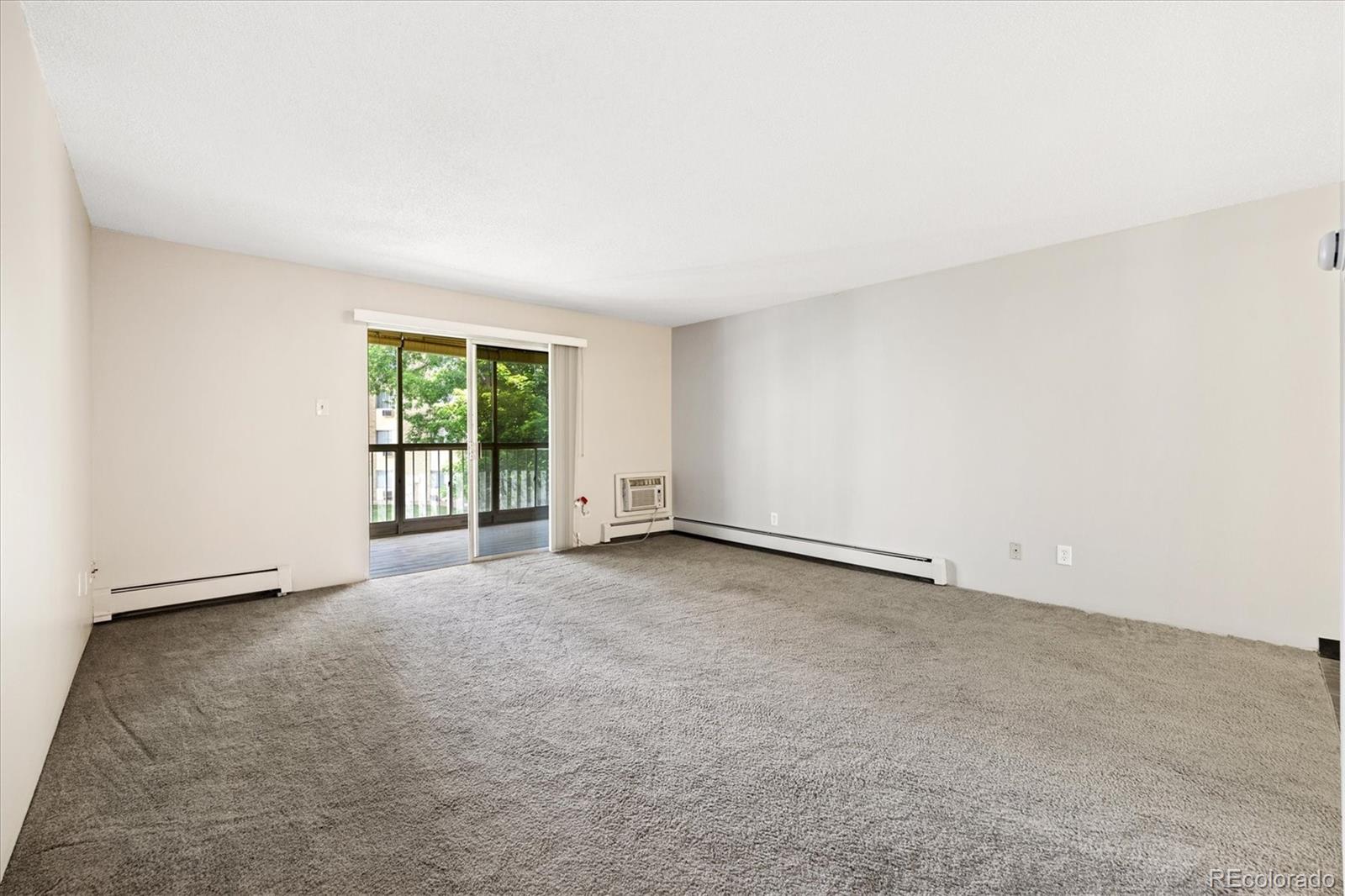 3082 S Wheeling Way 202
