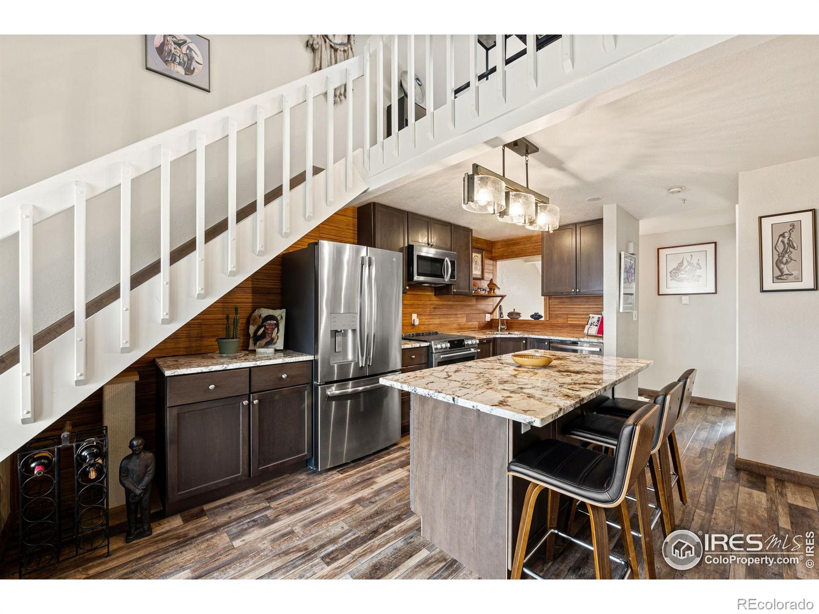 2201 Pearl Street 321, Boulder, CO, 80302 4 2201 Pearl Street 321