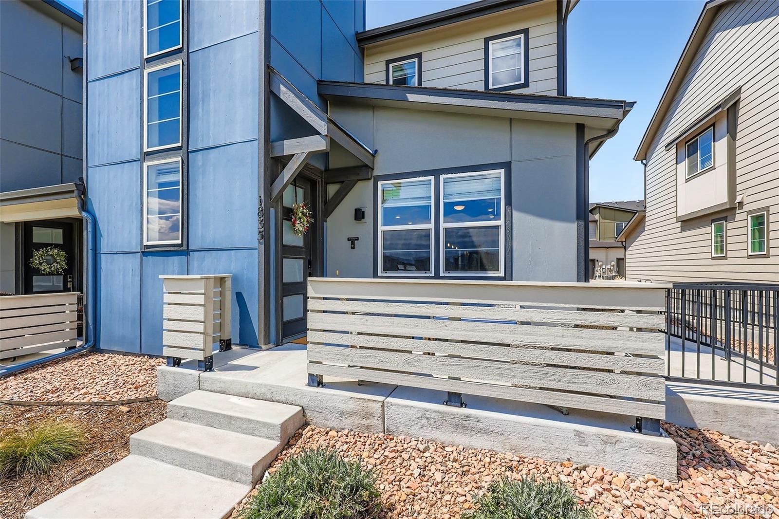 1835 Rose Quartz Heights