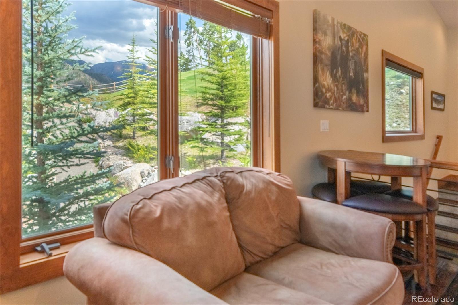 504 Ravenwood Drive B1