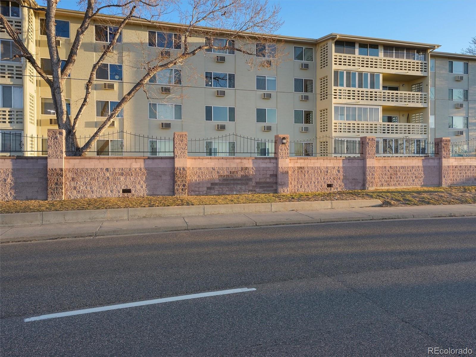 9335 E Center Avenue 8C