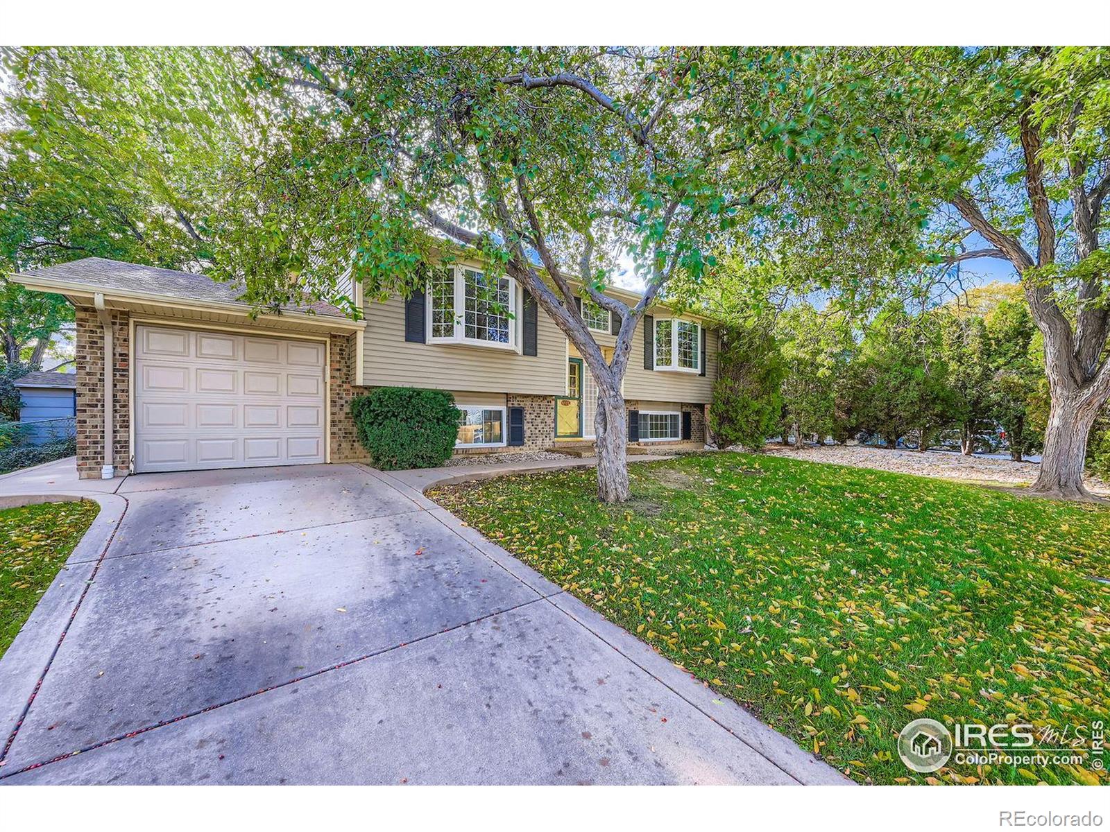1327 Brookfield Drive
