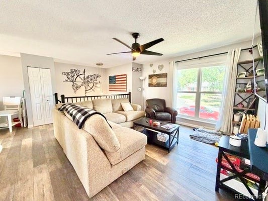 9220 CODY LN, BROOMFIELD, CO 80021 - Image b532ffd418e4e8a75563af63dc6a0ac2/1980262249