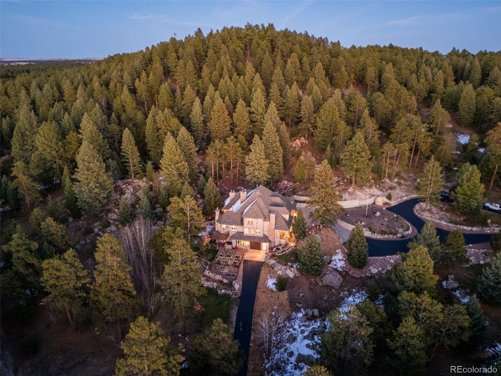 4450 Walker Ridge View