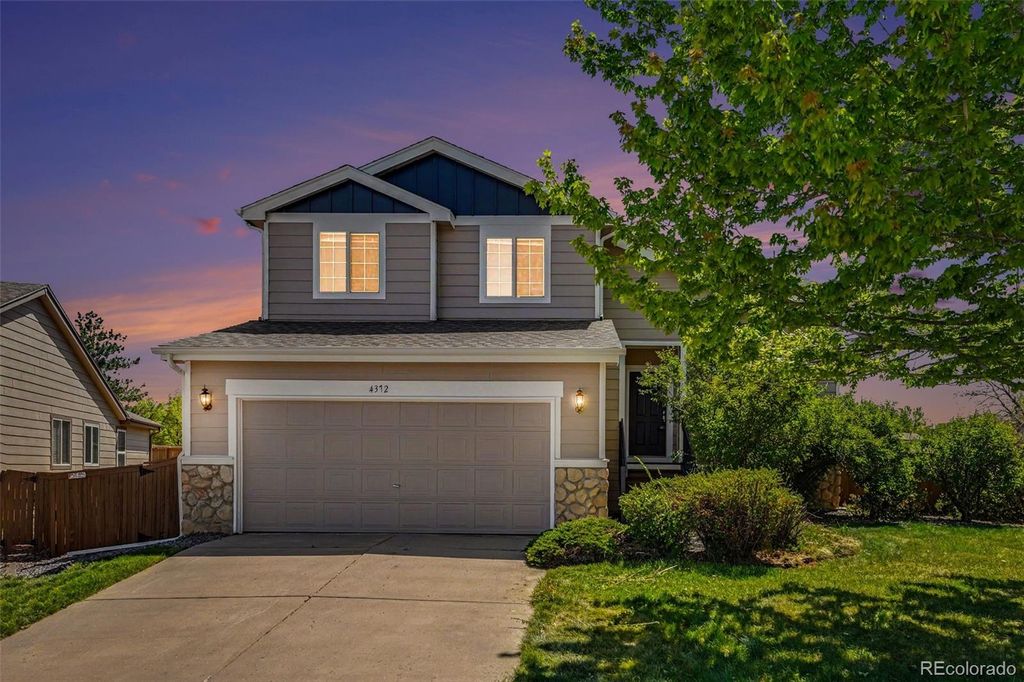 Photo of 4372 Chatswood Place, Highlands Ranch, CO 80126 (MLS # 8855741)