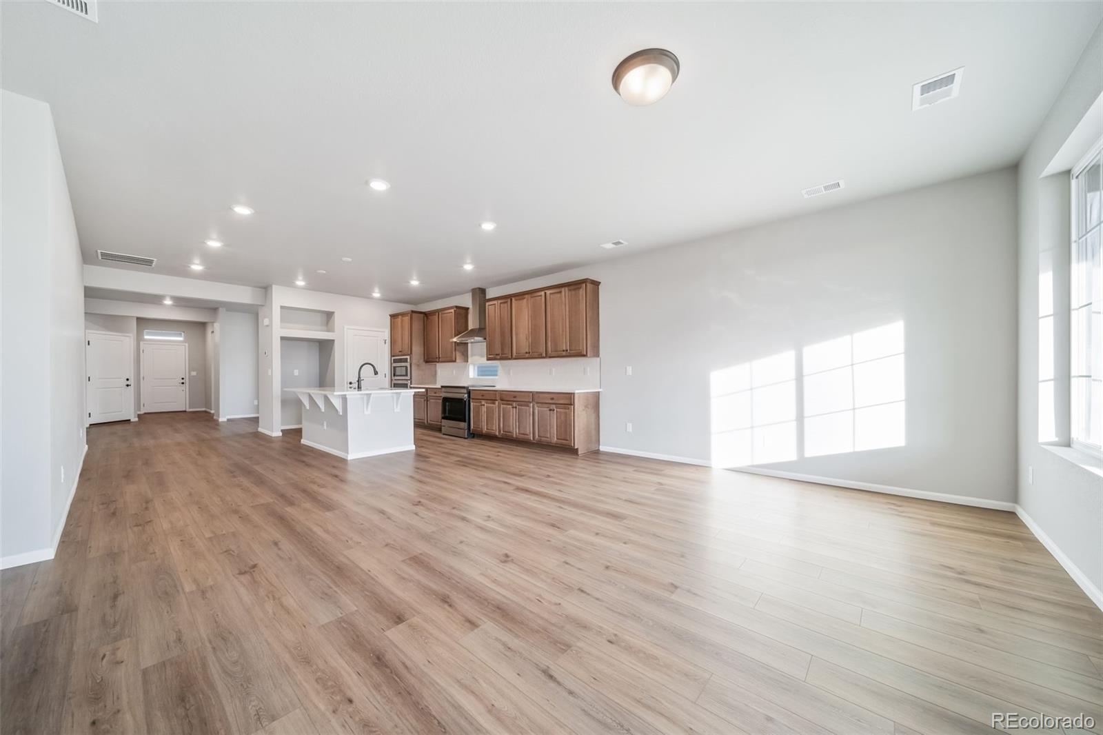 22344 E 49th Place