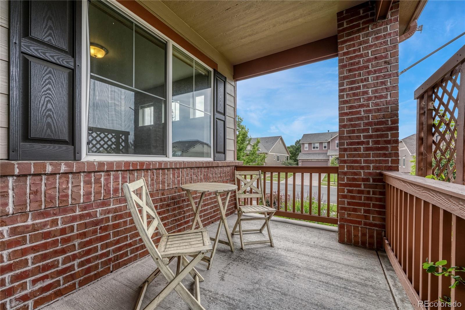 19382 Dunraven Street