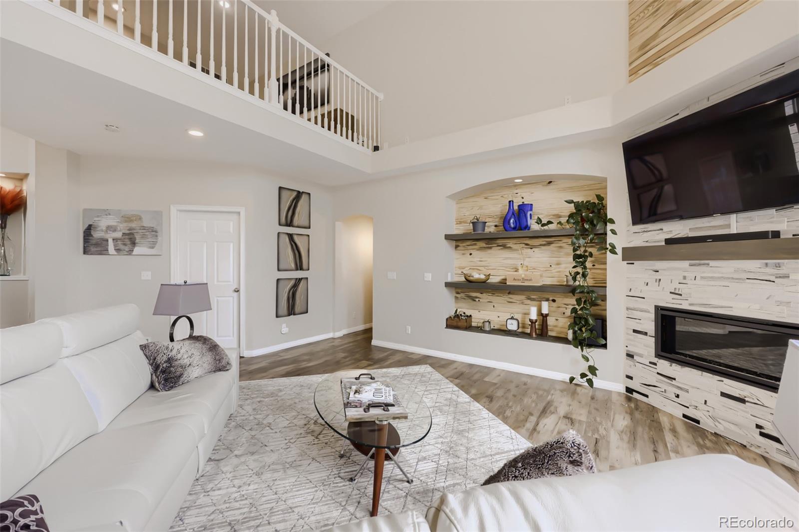3103 W 109th Place