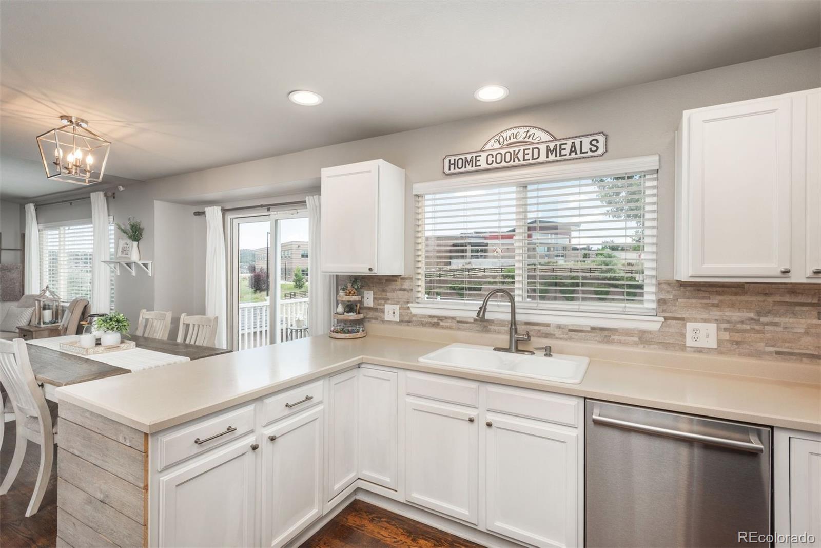3252 Fernleaf Court, Castle Rock, CO, 80109 3 3252 Fernleaf Court