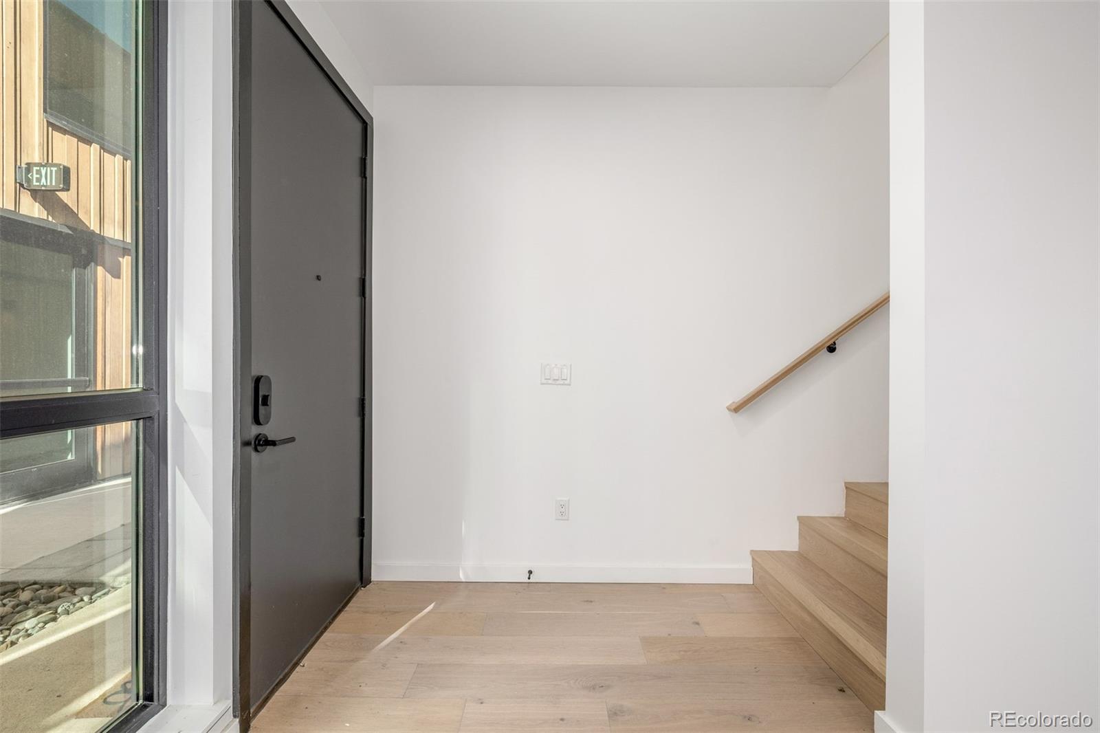 1601 Park Avenue 215