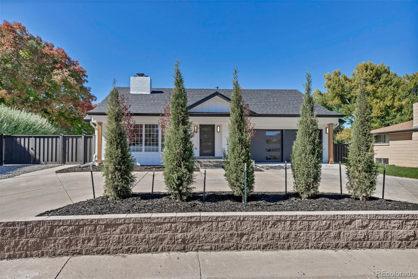99 S Flower Street