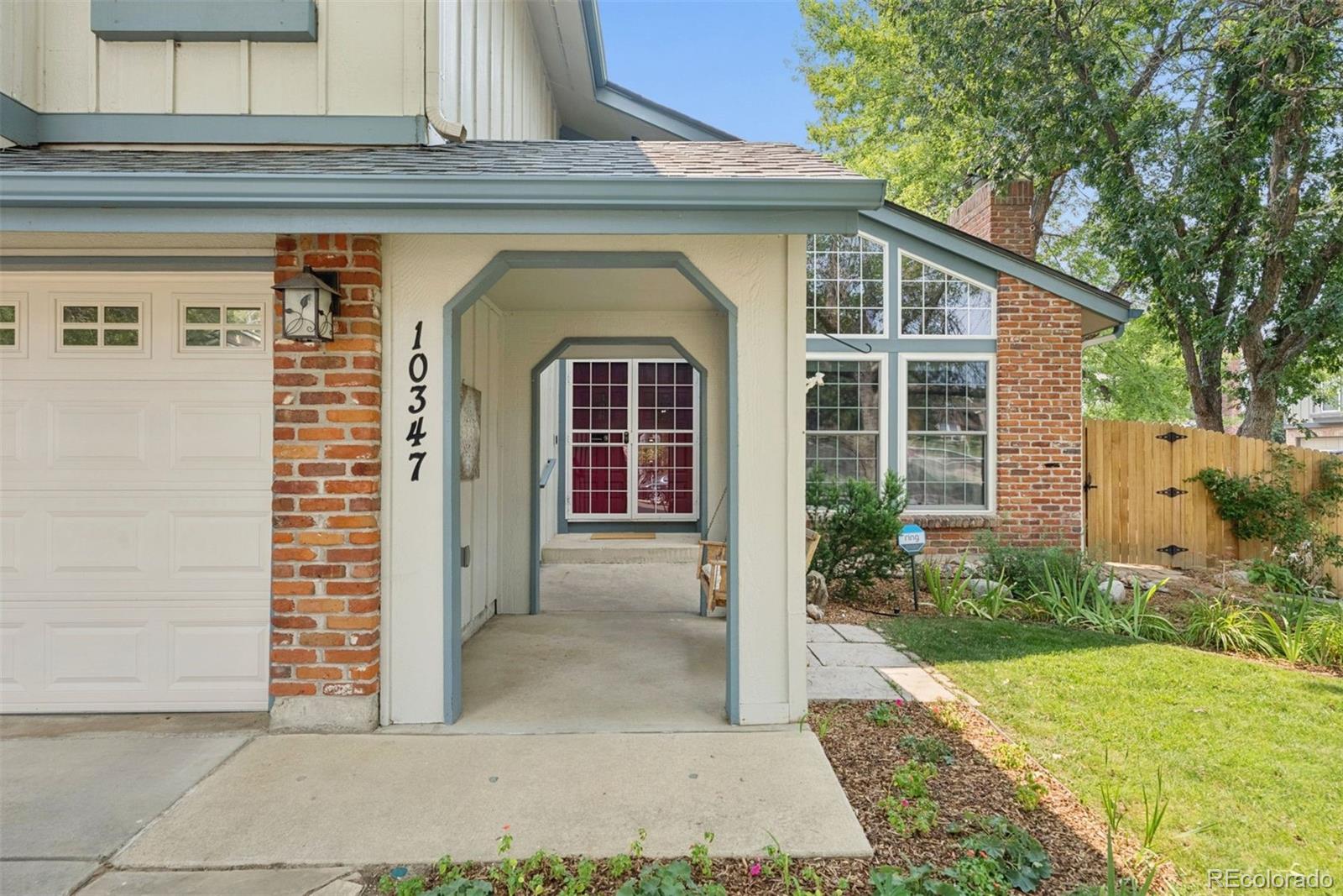 10347 King Court