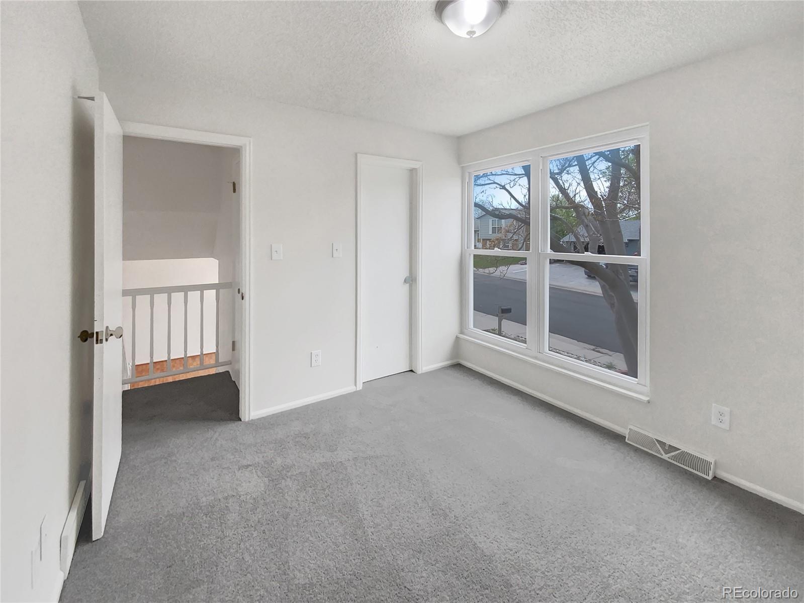 Photo 18 of 20 of 336 S 28th Avenue house