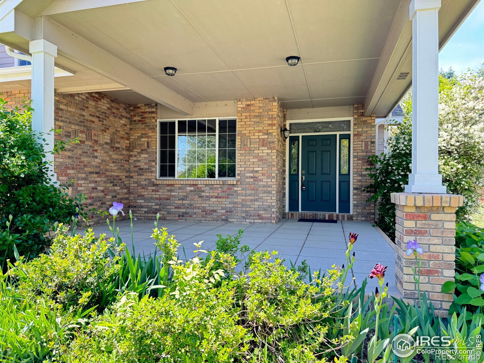 3385 Laplata Avenue