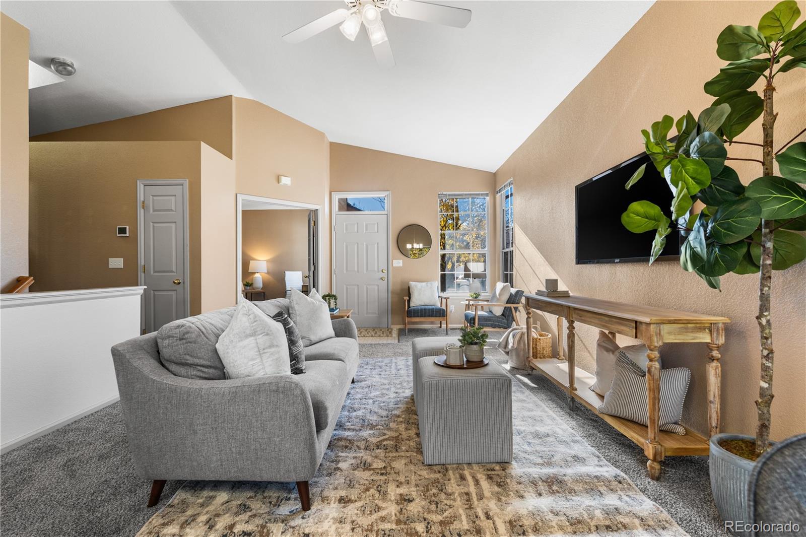 12799 E Wyoming Circle