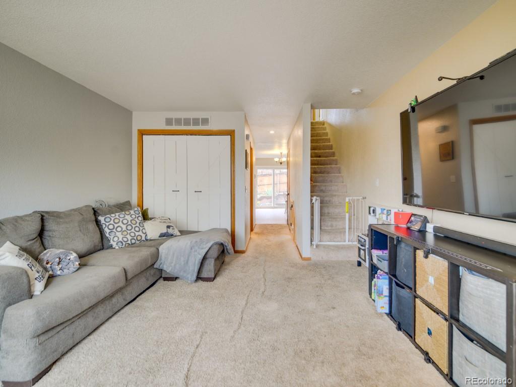 2108 Oakcrest Circle