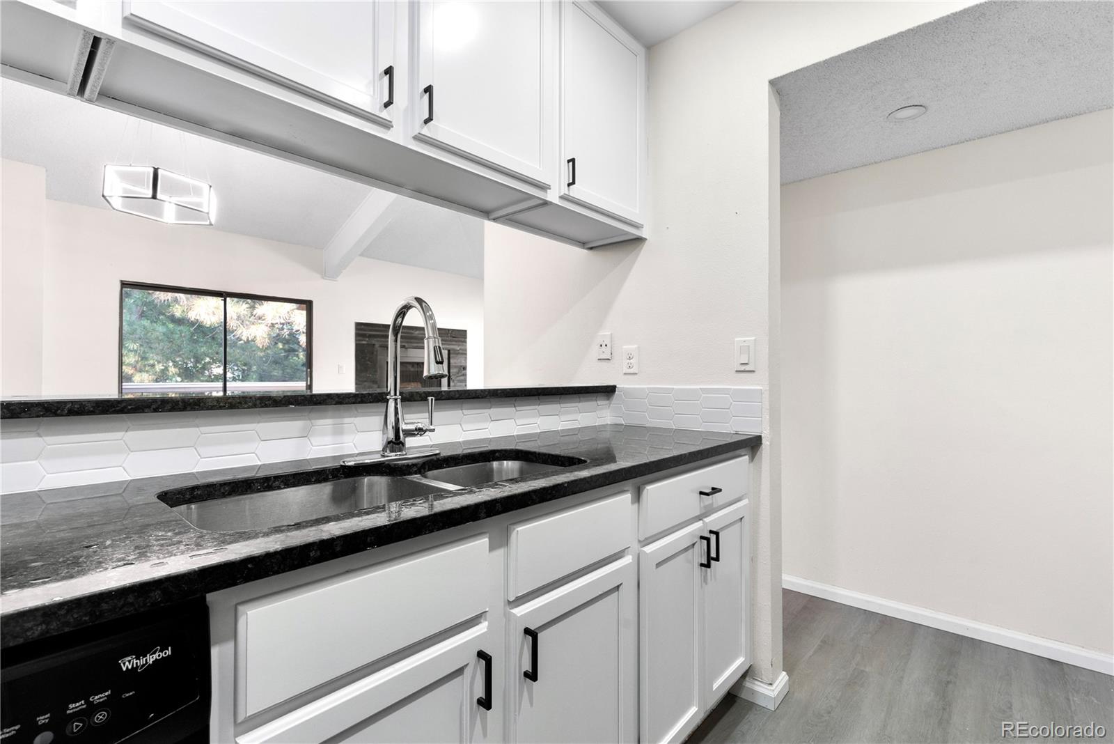 1732 S Trenton 9