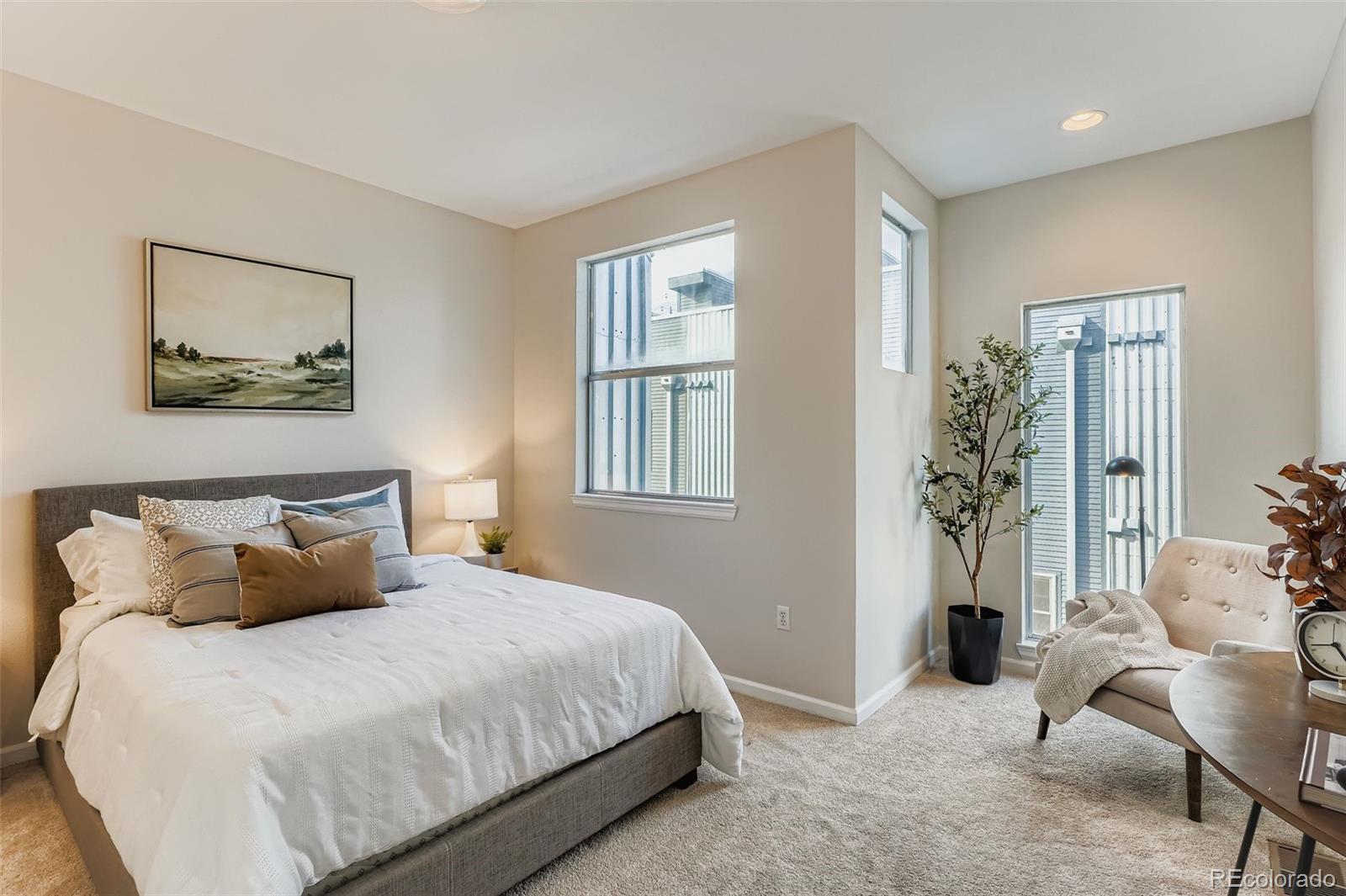 2680 Blake Street 18