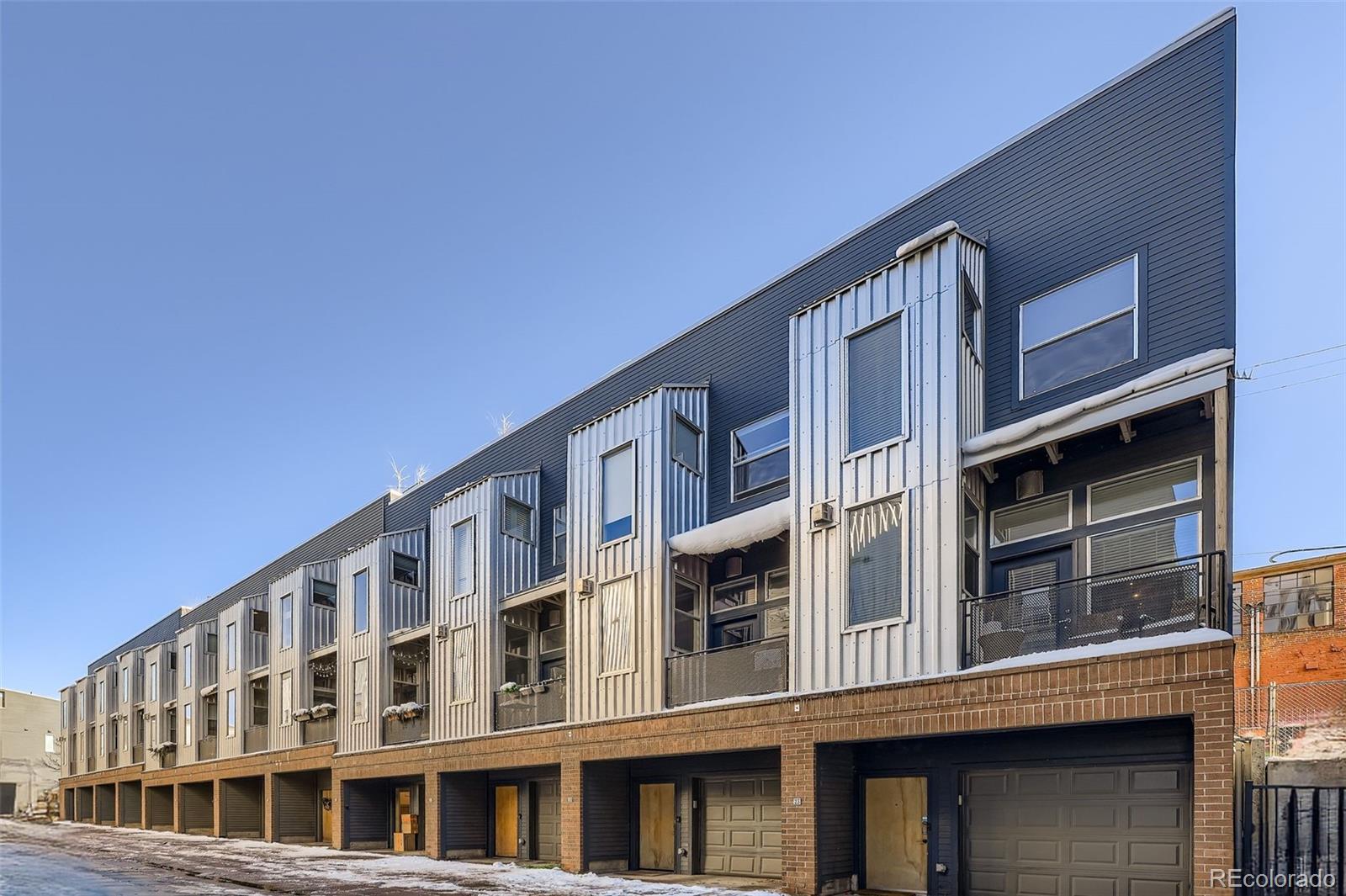 2680 Blake Street 18