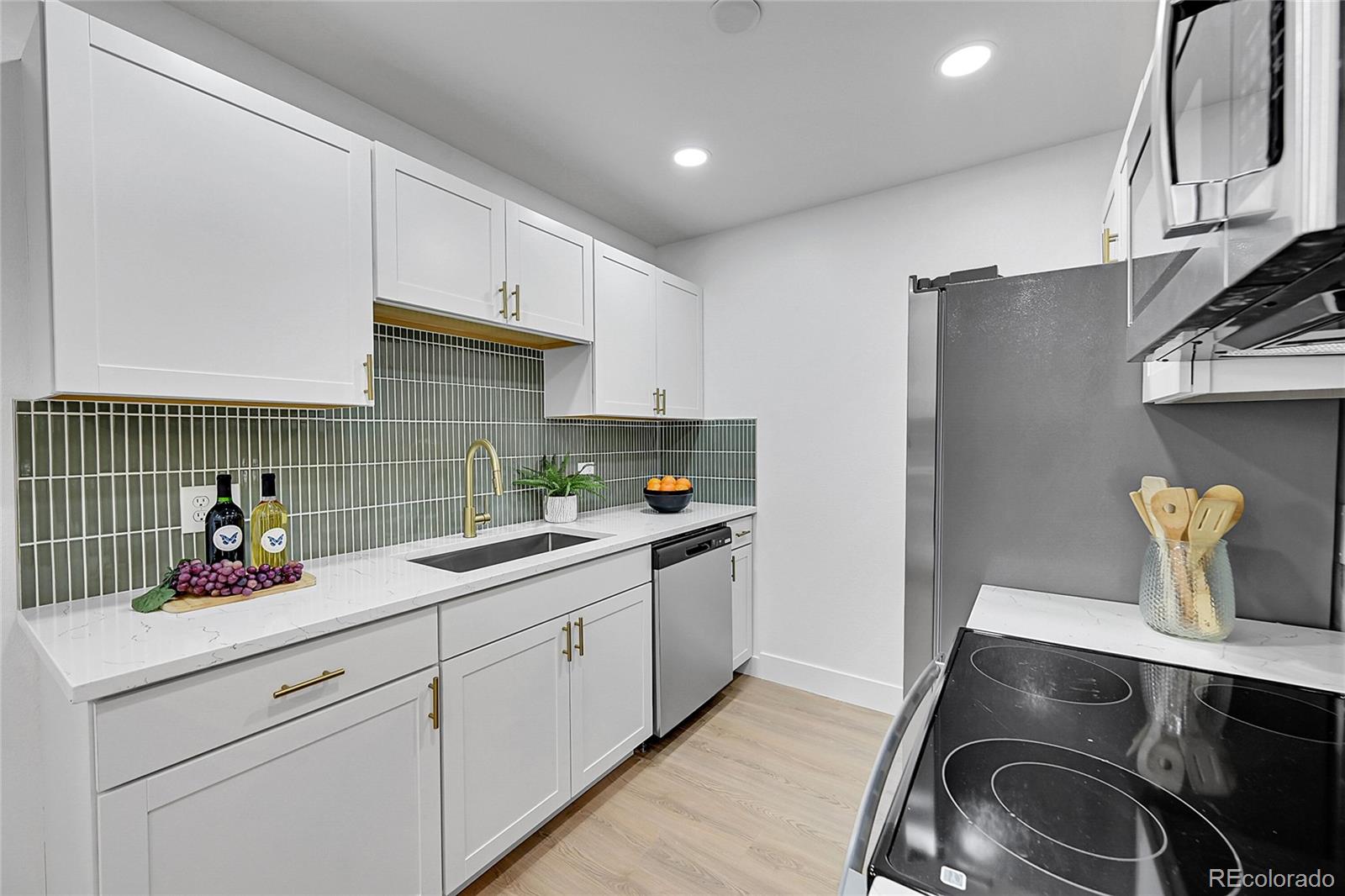 1557 S Owens Street #59, Denver, CO, 80232 4 1557 S Owens Street #59