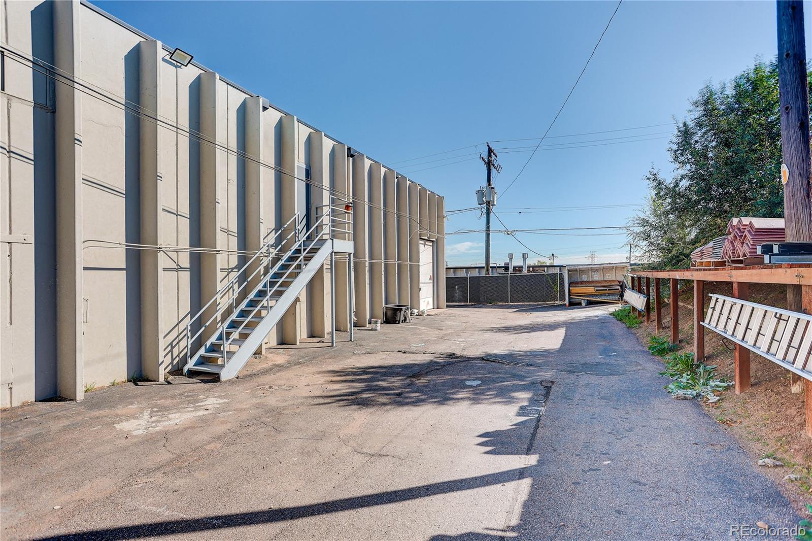 2700 S Shoshone Street