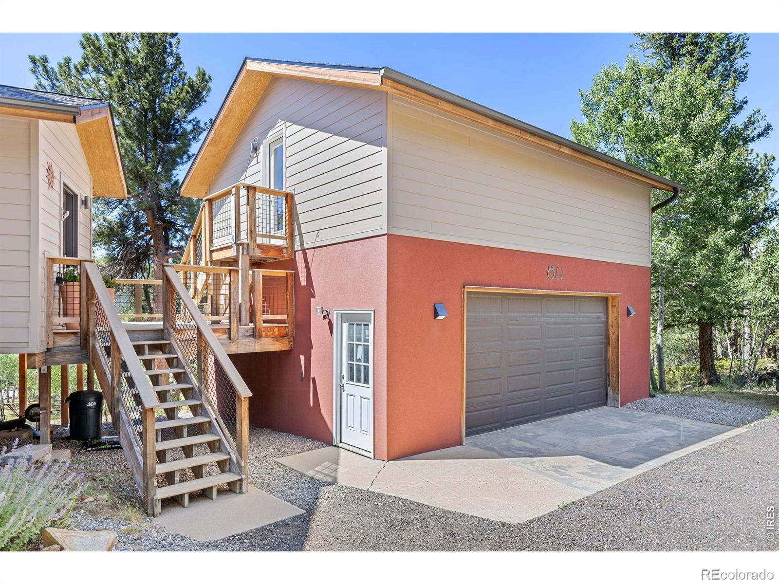 84 Albert Drive