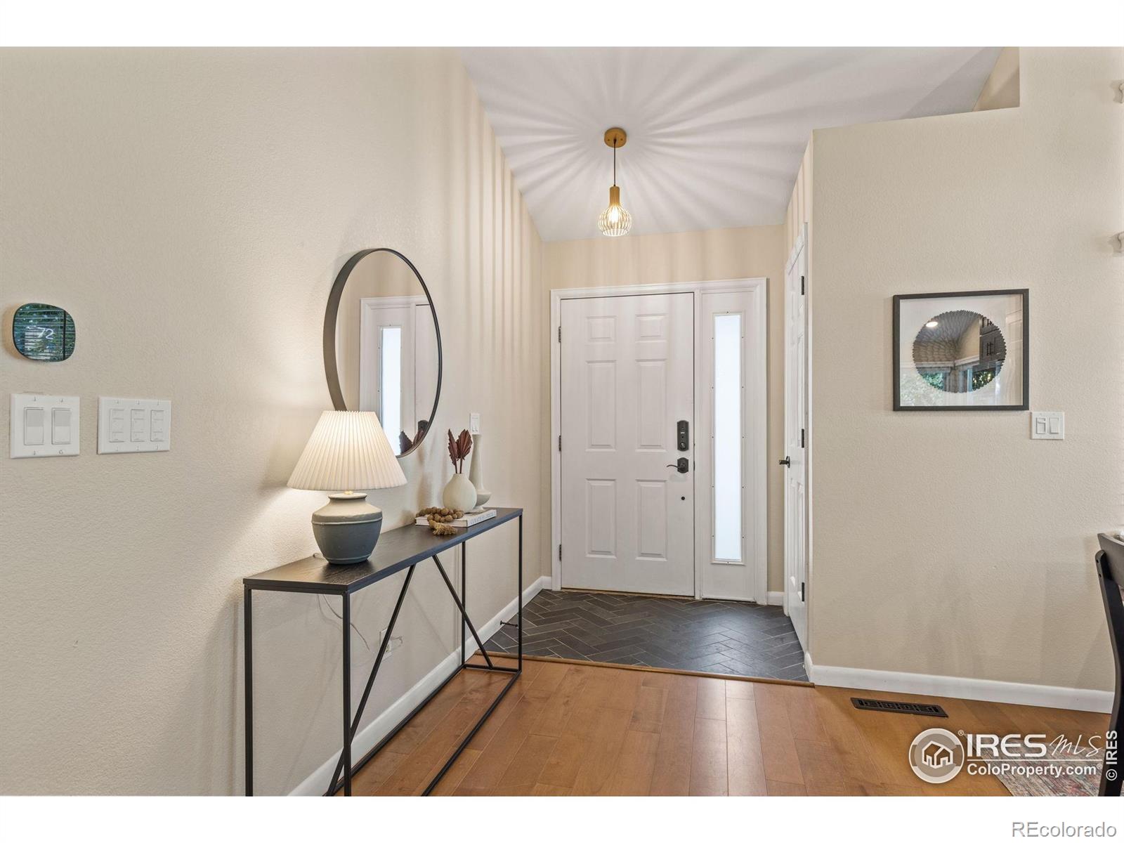 751 W Hemlock Circle