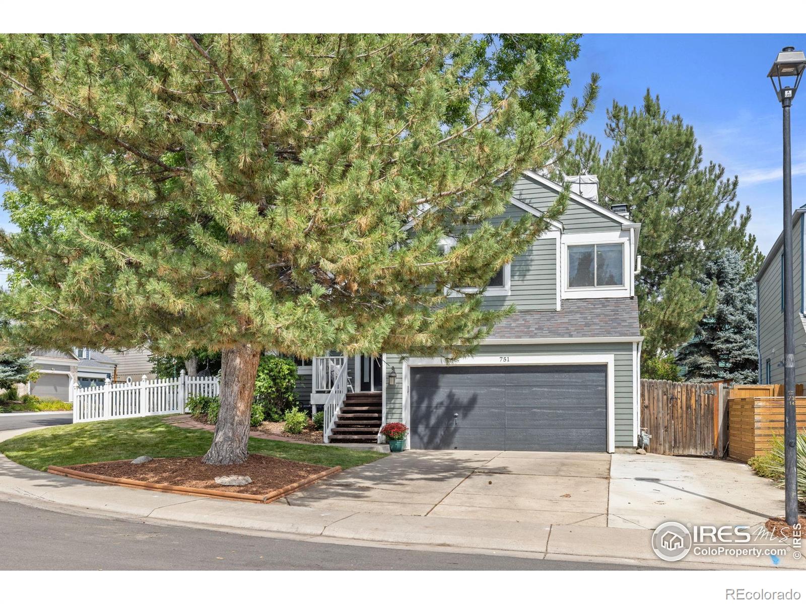 751 W Hemlock Circle