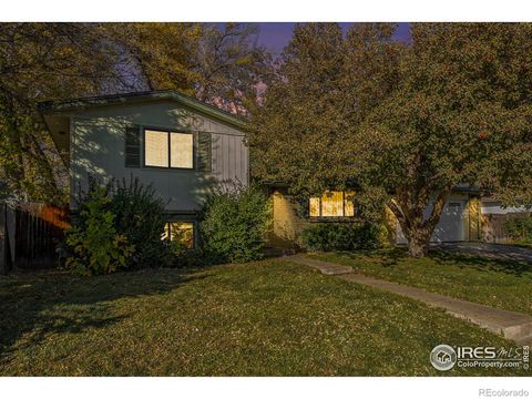 Photo of 11921 W 70th Place, Arvada, CO 80004 (MLS # IR1048919)