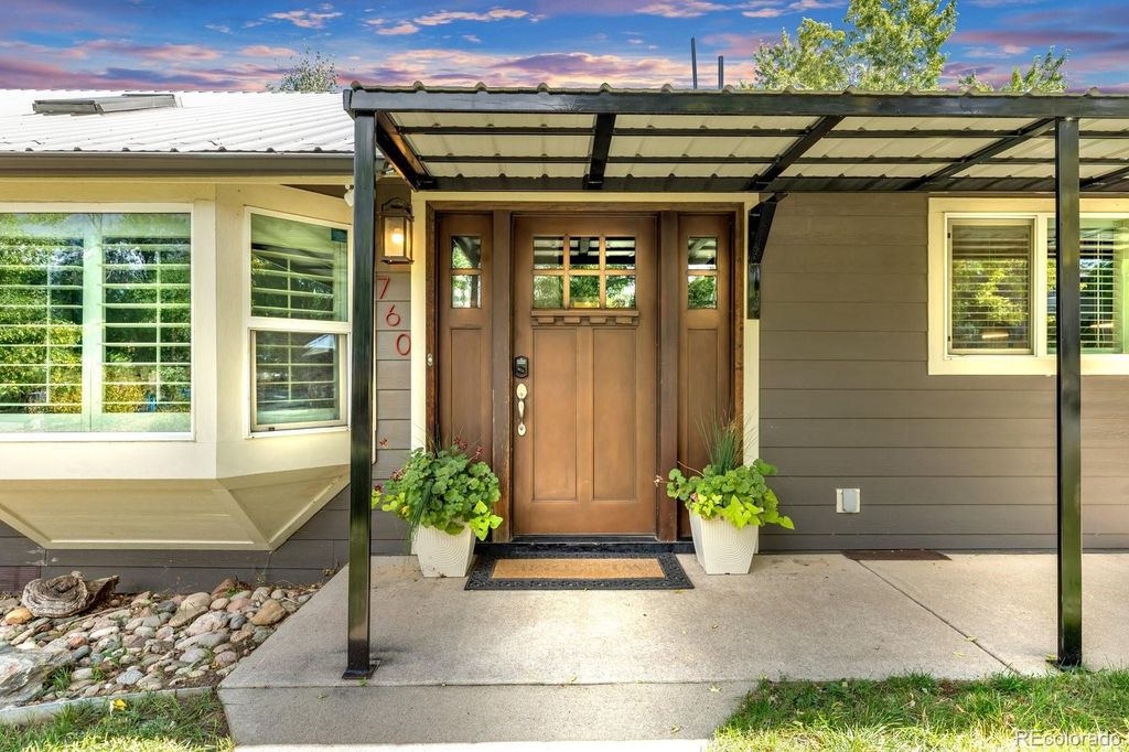Photo of 760 Loveland Street, Golden, CO 80401 (MLS # 4315997)