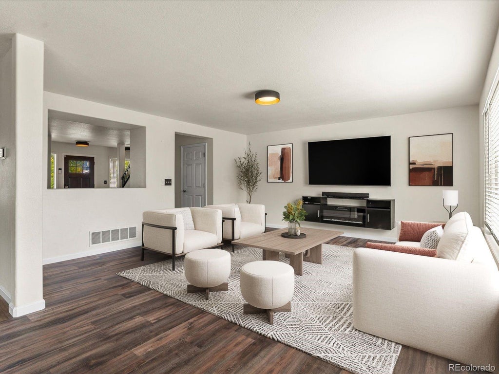 Photo of 9797 Falcon Lane, Littleton, CO 80125 (MLS # 8107480)
