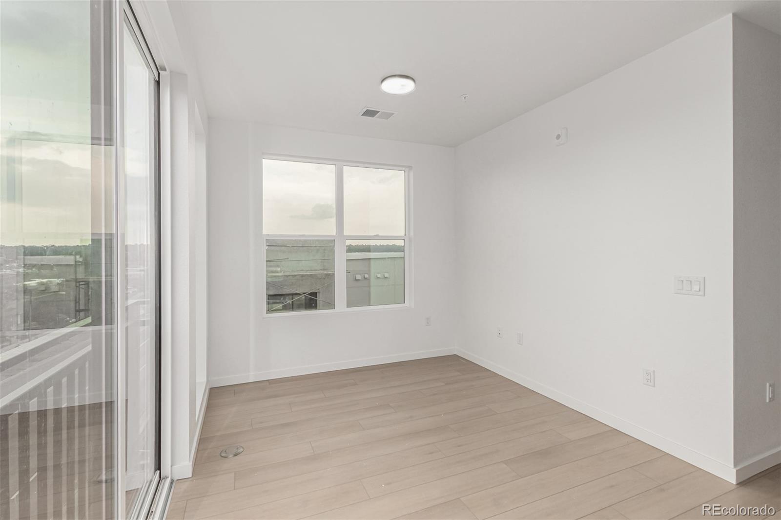 1634 N Sheridan Boulevard 103