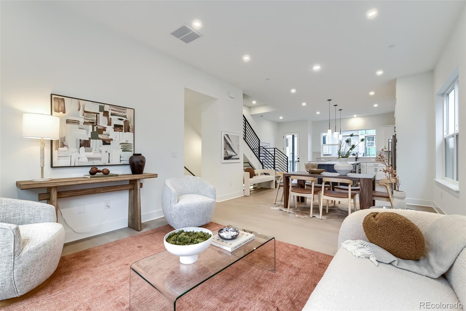 2567 Trail Lane