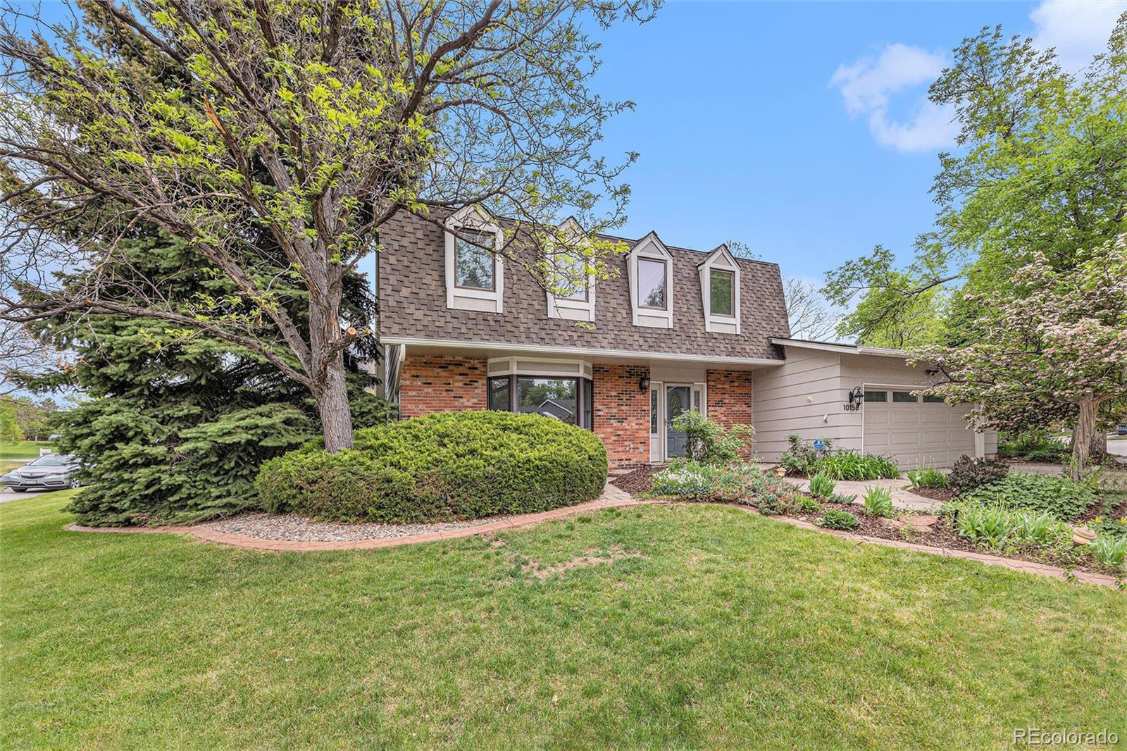 10158 E Fair Circle