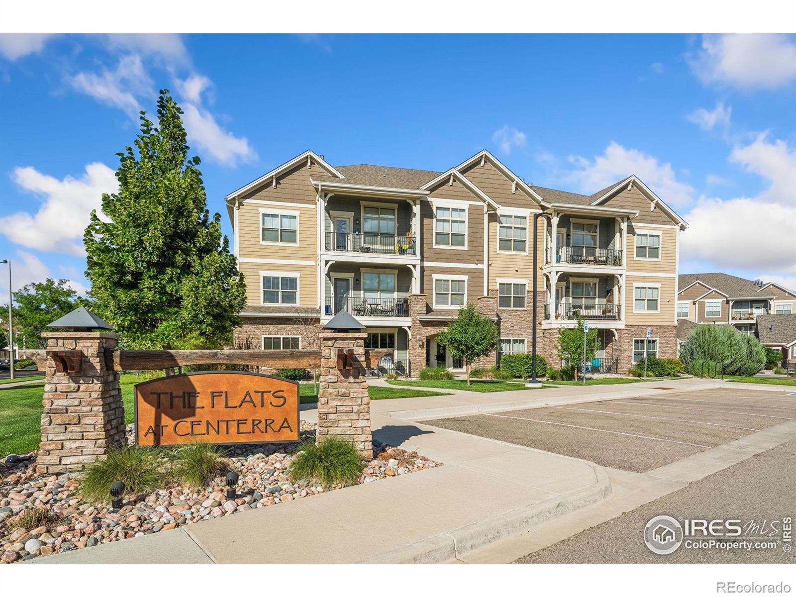 4642 Hahns Peak Drive 304