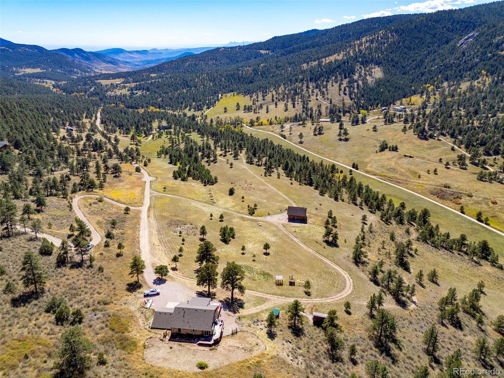 Photo of 681 Bitterroot Gulch Road, Loveland, CO 80537 (MLS # 8176354)