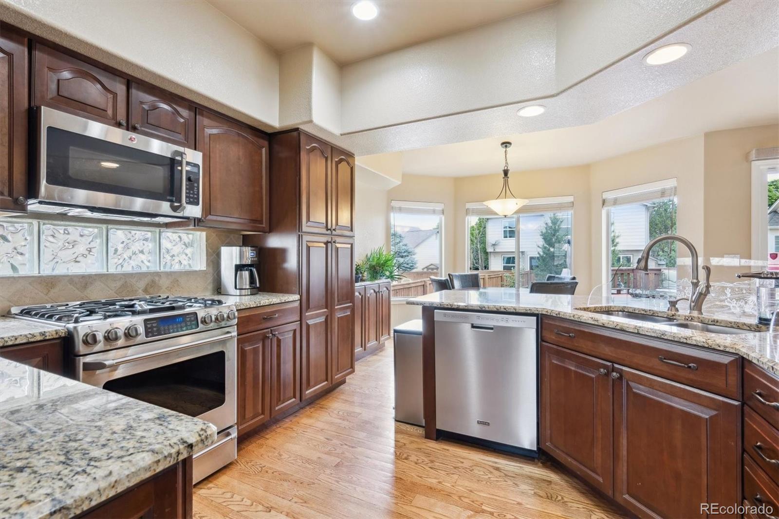 3305 White Oak Lane, Highlands Ranch, CO, 80129 3 3305 White Oak Lane