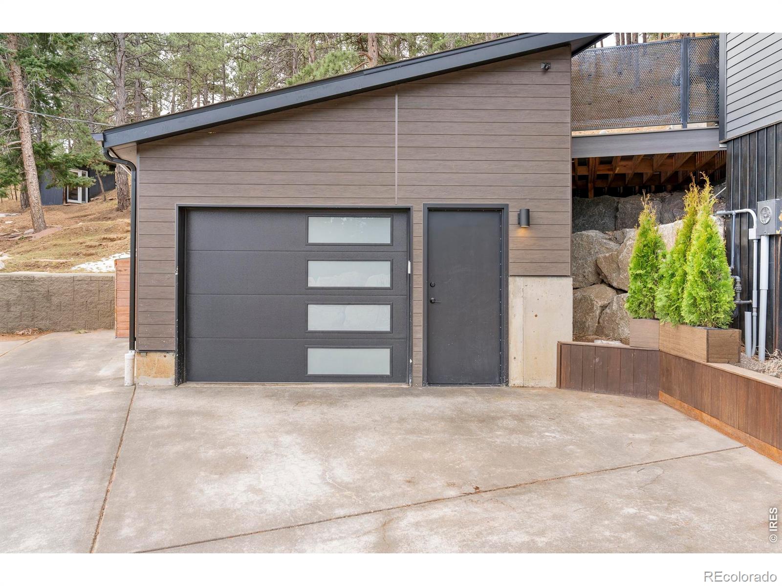 316 Pine Tree Lane
