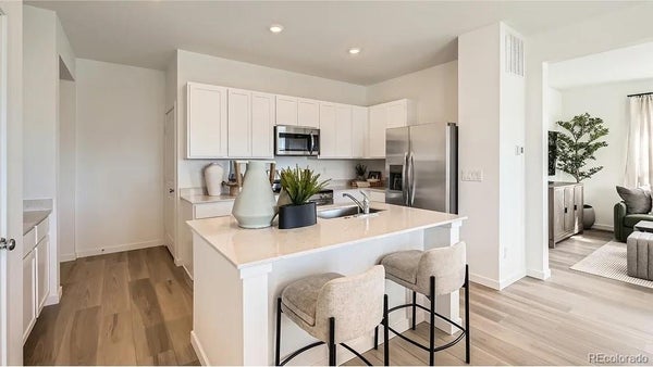 6419 RED WILLOW DR, FORT COLLINS, CO 80528 - Image b661f7cd02efbc3d2f00170b7d24e2c9/1021213465