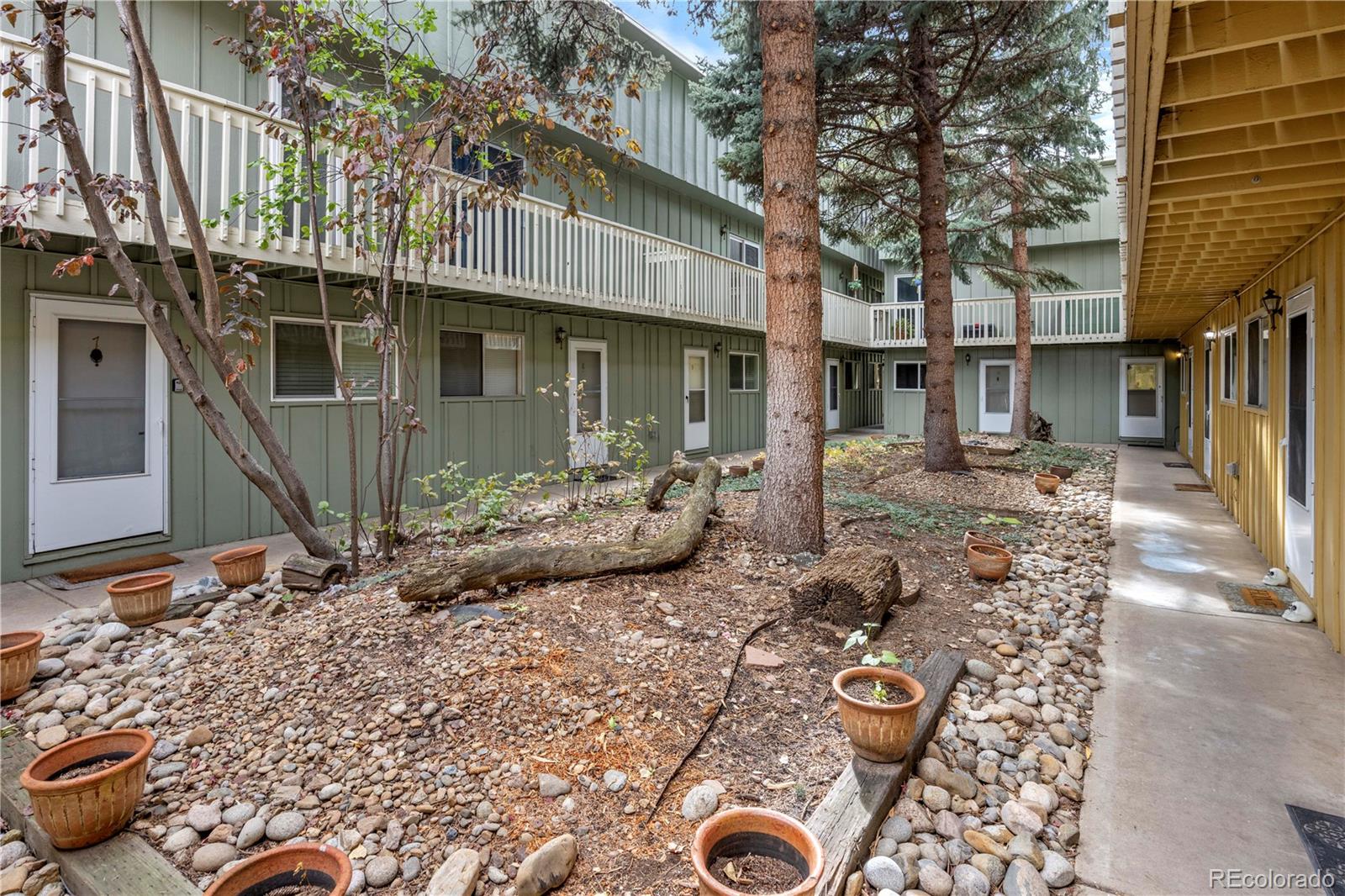 1615 Cottonwood Drive 9